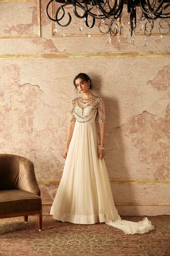 Ridhi Mehra's 2020 bridal campaign is created for the neo-classical bride