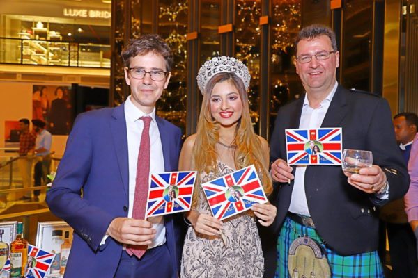 L to R Kieran Drake (British Hgih Commission, Head of Politics and Press)_ Srishti Kaur (Miss Teen Universe 2017)_ Stuart Harvey (Master blender, IBHL)