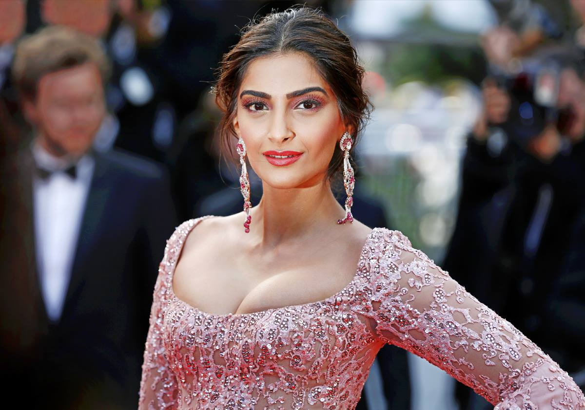 It’s confirmed: Sonam Kapoor is getting hitched this weekend - Bold ...