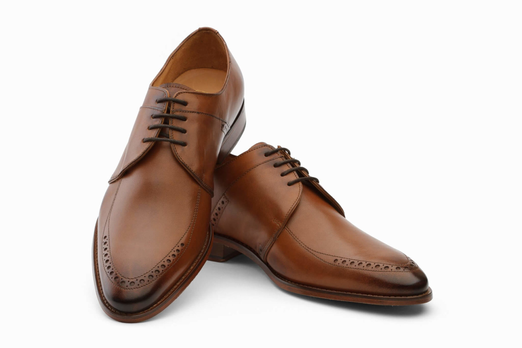 5 Types of Brown Shoes Every Man Must Own - Bold Outline : India's ...