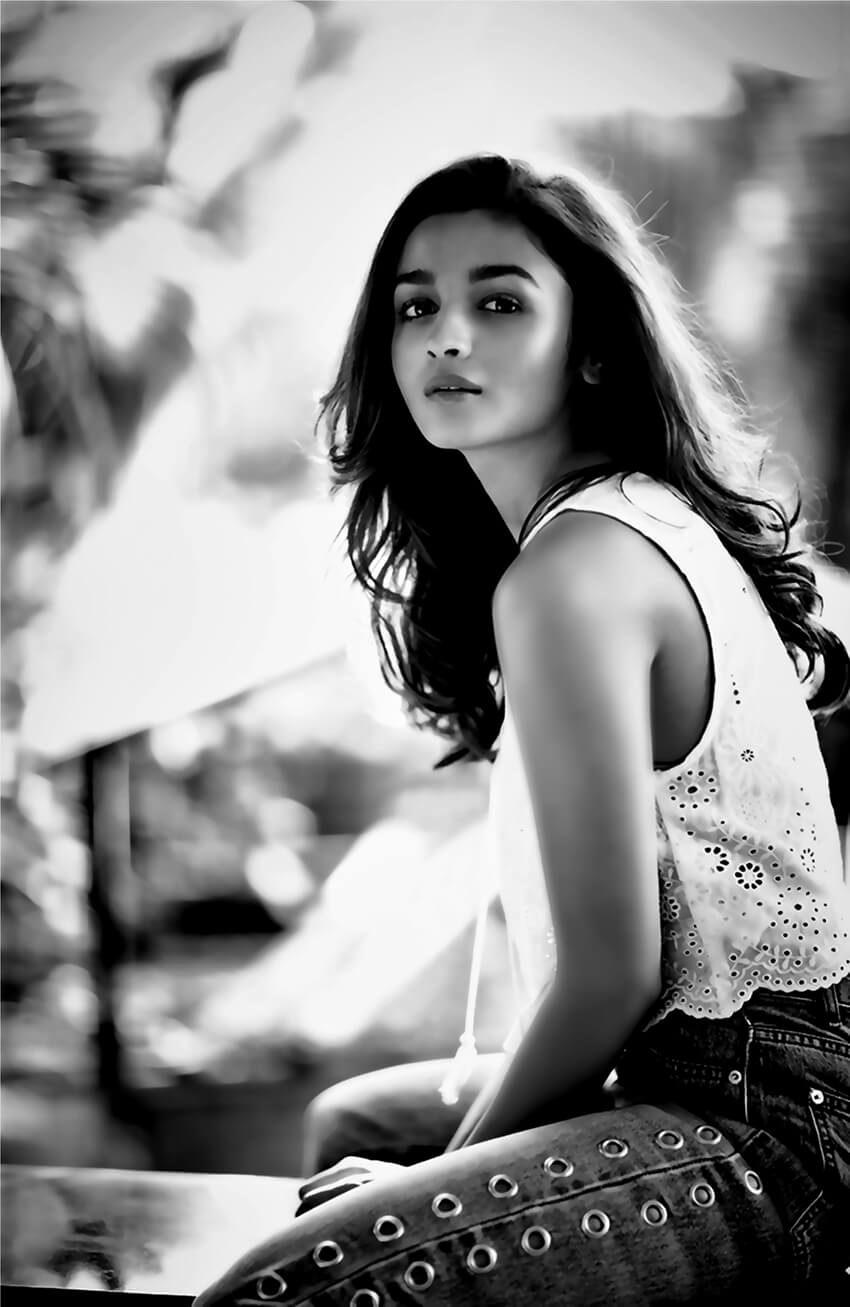 Alia Bhatt On The Fear Of Burning Out And Much More - Bold Outline :  India's leading Online Lifestyle, Fashion & Travel Magazine.