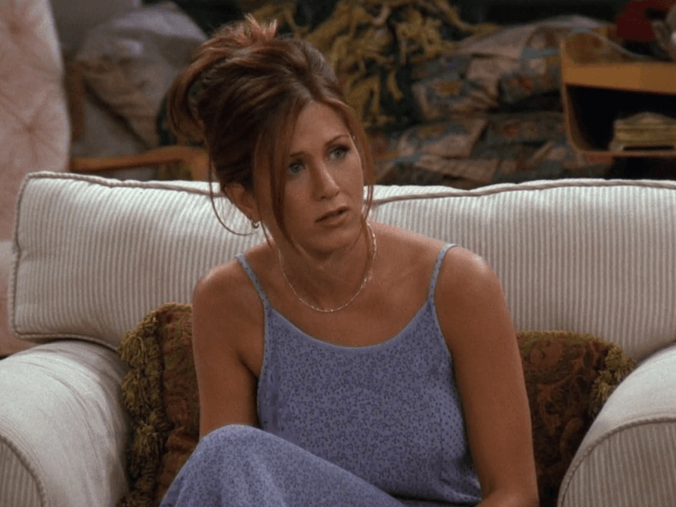 10 Iconic Outfits Of Birthday Girl Jennifer Aniston on FRIENDS