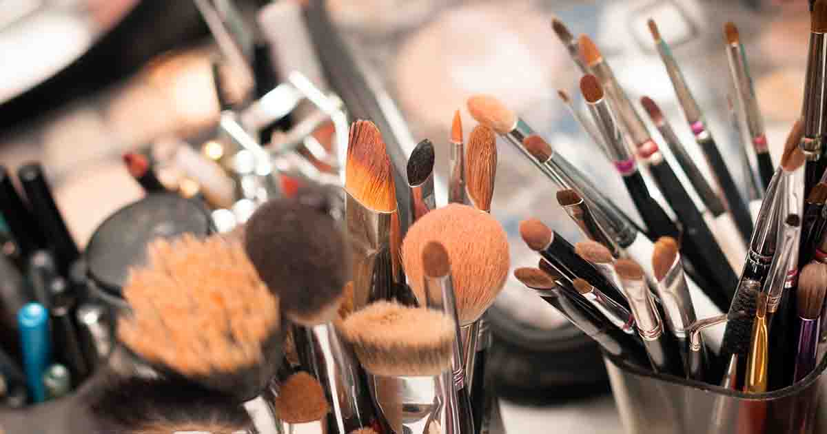 Let your makeup do the talking with these makeup tools.