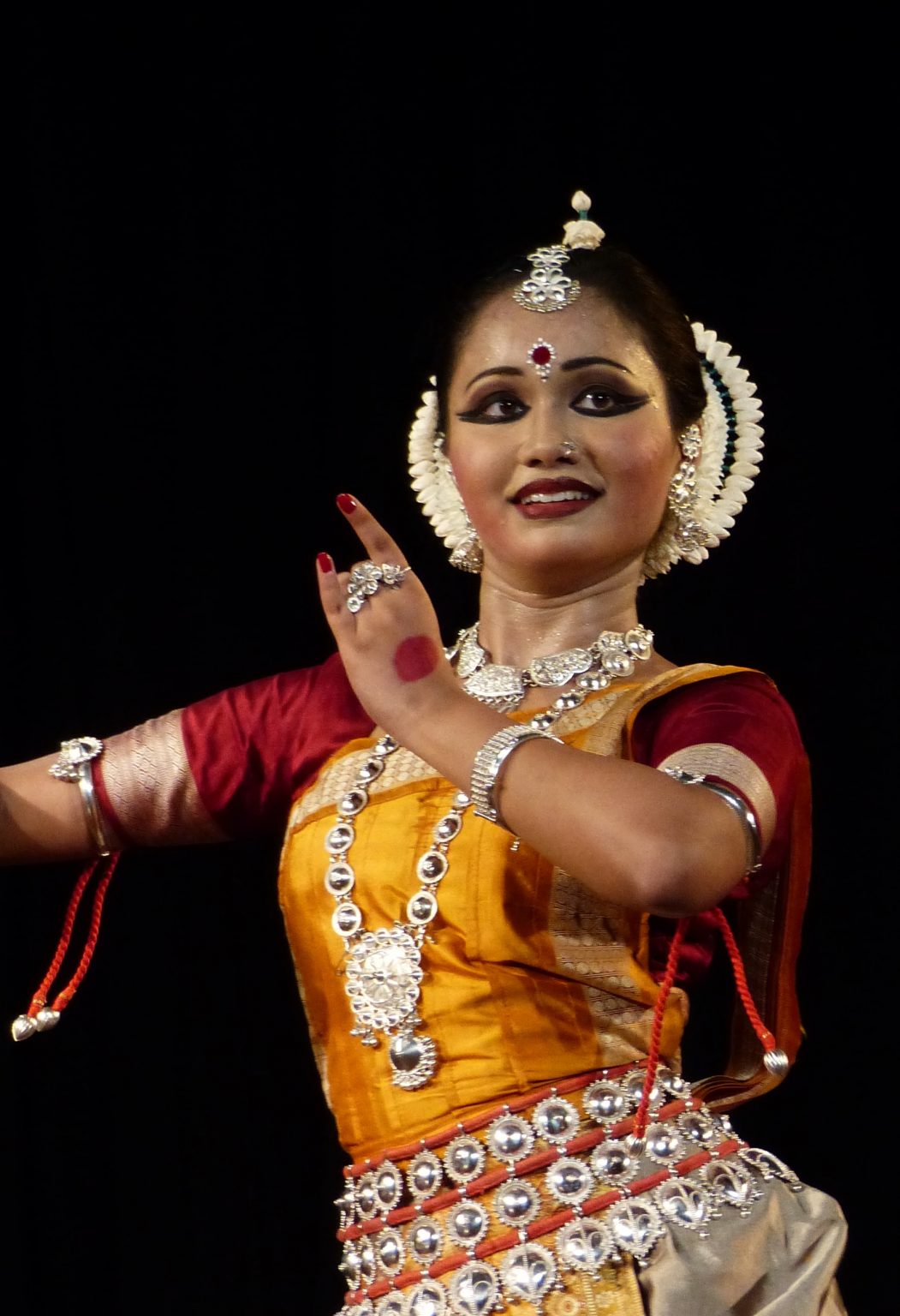 India’s Own Odissi Dancing Queen - Bold Outline : India's leading ...