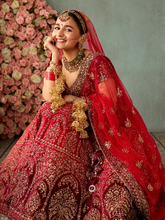 Buy Light Orange Imperial Patterned Bridal Lehenga Online in India @Mohey -  Mohey for Women