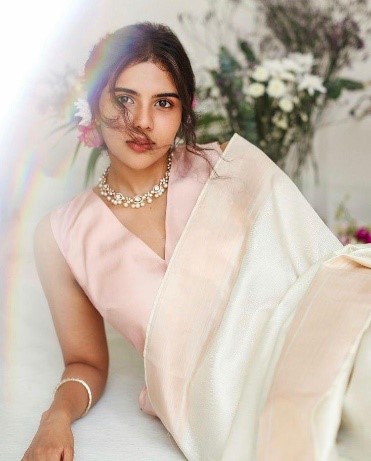 Celebrating Kalyani Priyadarshan birthday with her top 5 awe- inspiring  looks wearing jewellery from Kalyan Jewellers - Bold Outline : India's  leading Online Lifestyle, Fashion & Travel Magazine.